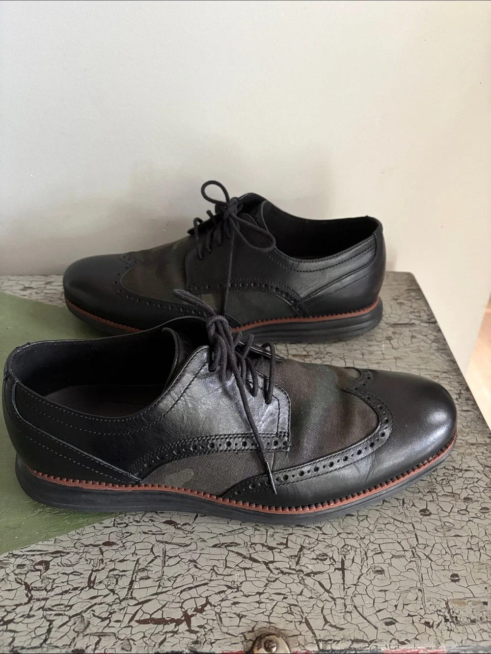 Cole Haan ØriginalGrand Wingtip Oxford Shoes Black Leather Camo Canvas Size 10